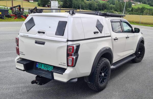 Hardtop til Isuzu D-Max. Plantopp, King top til Isuzu. Låsbar topp til Isuzu D-Max