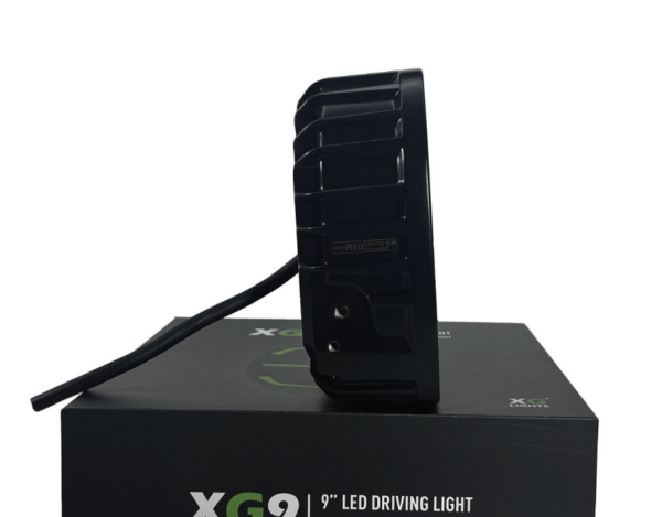 Rimelig tusenmeter i 9". XG9 Led driving light 041620B